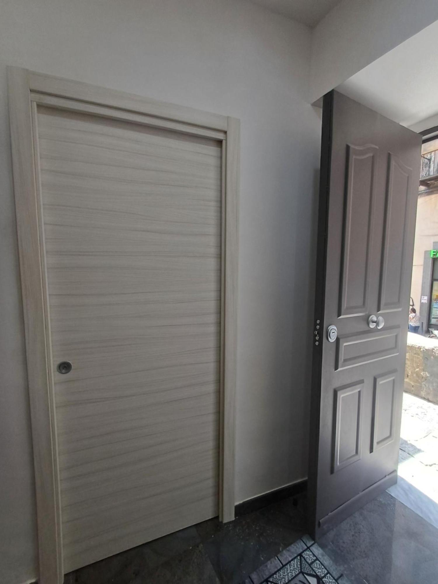 Casa Vacanza Annamaria เนเปิลส์ ภายนอก รูปภาพ